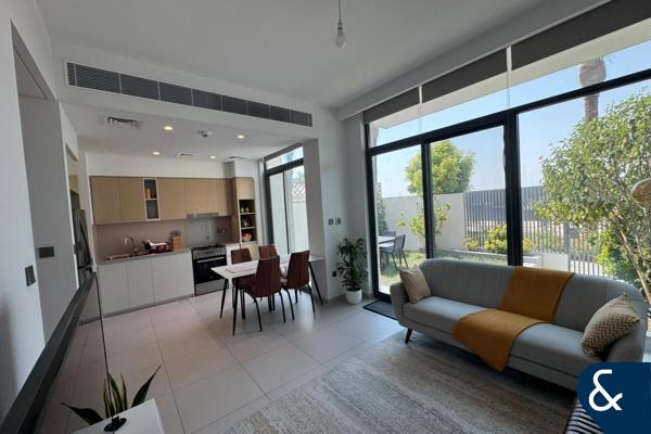 3 Bedrooms Plus Maids | Single Row | VOT